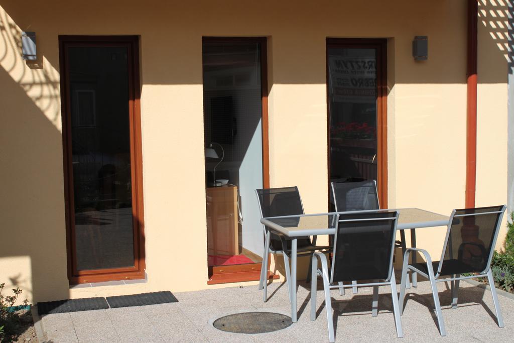 Nowa Apartamenty ครีนิซามอร์สกา ภายนอก รูปภาพ